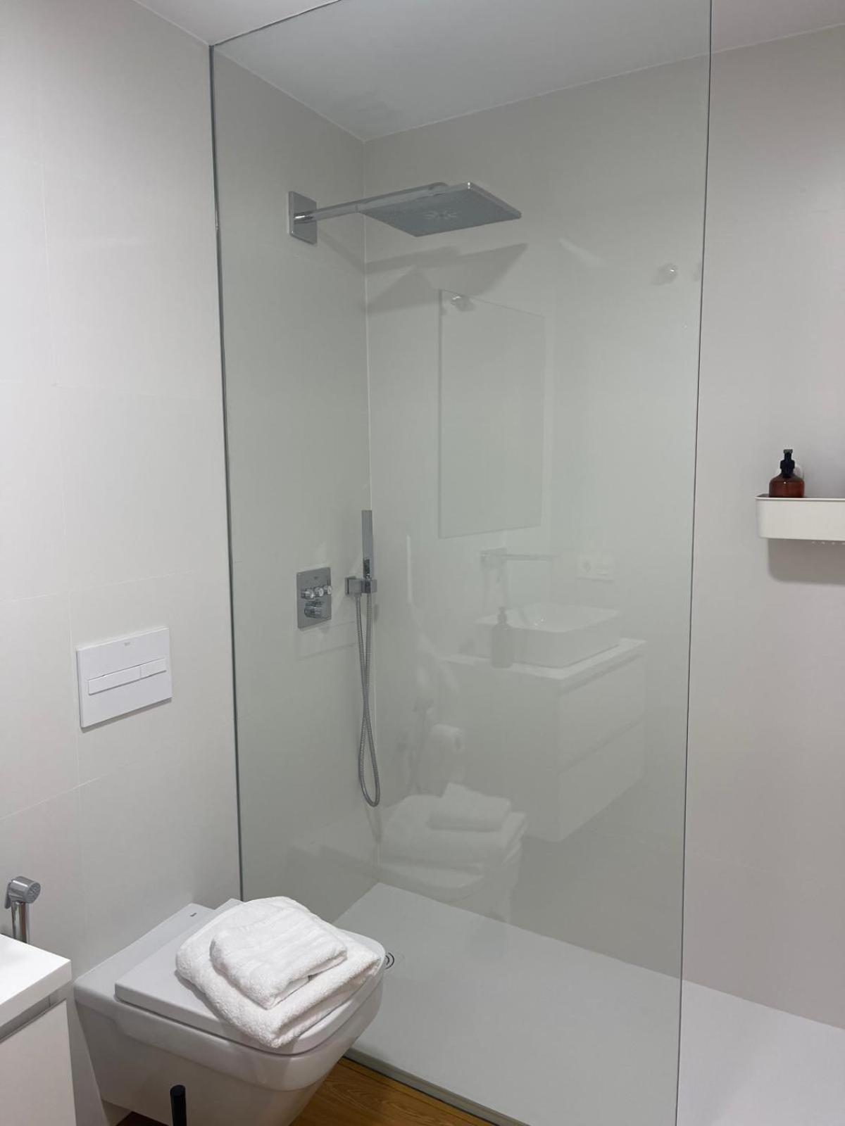 Apartamento Calle Rodrigo De Triana Con Opcion De Parking Sevilla Dış mekan fotoğraf