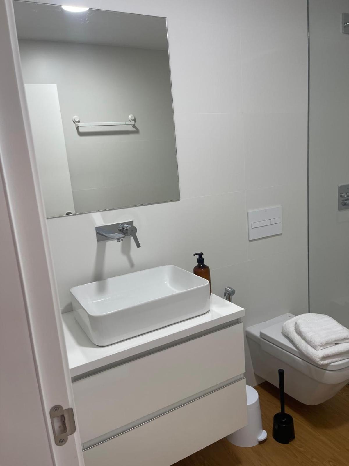 Apartamento Calle Rodrigo De Triana Con Opcion De Parking Sevilla Dış mekan fotoğraf