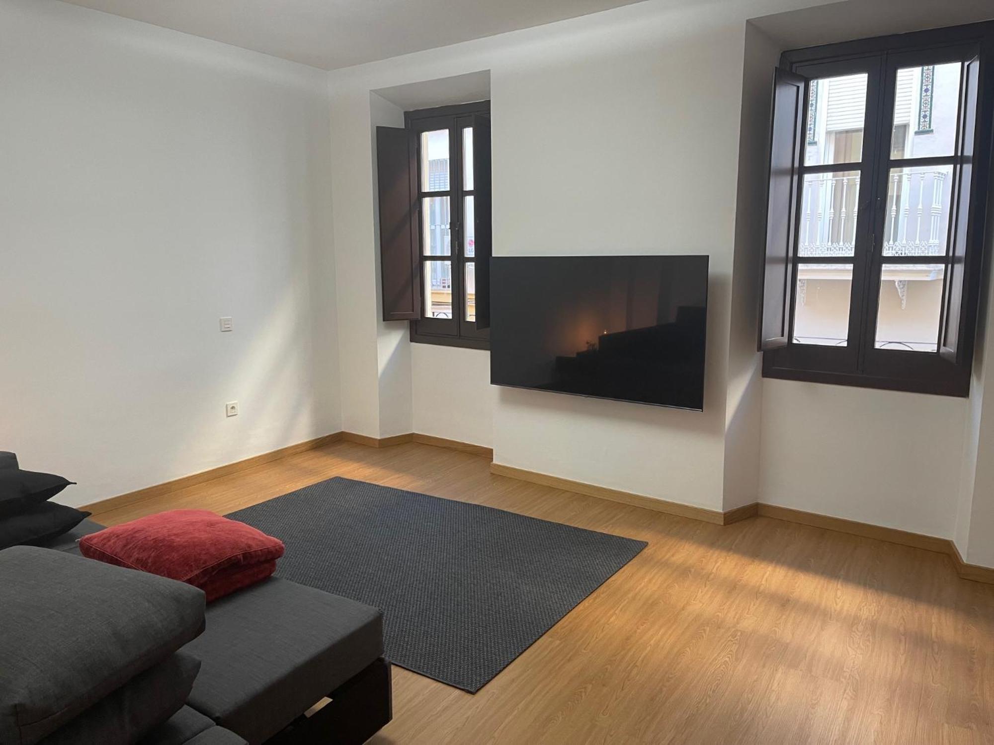 Apartamento Calle Rodrigo De Triana Con Opcion De Parking Sevilla Dış mekan fotoğraf