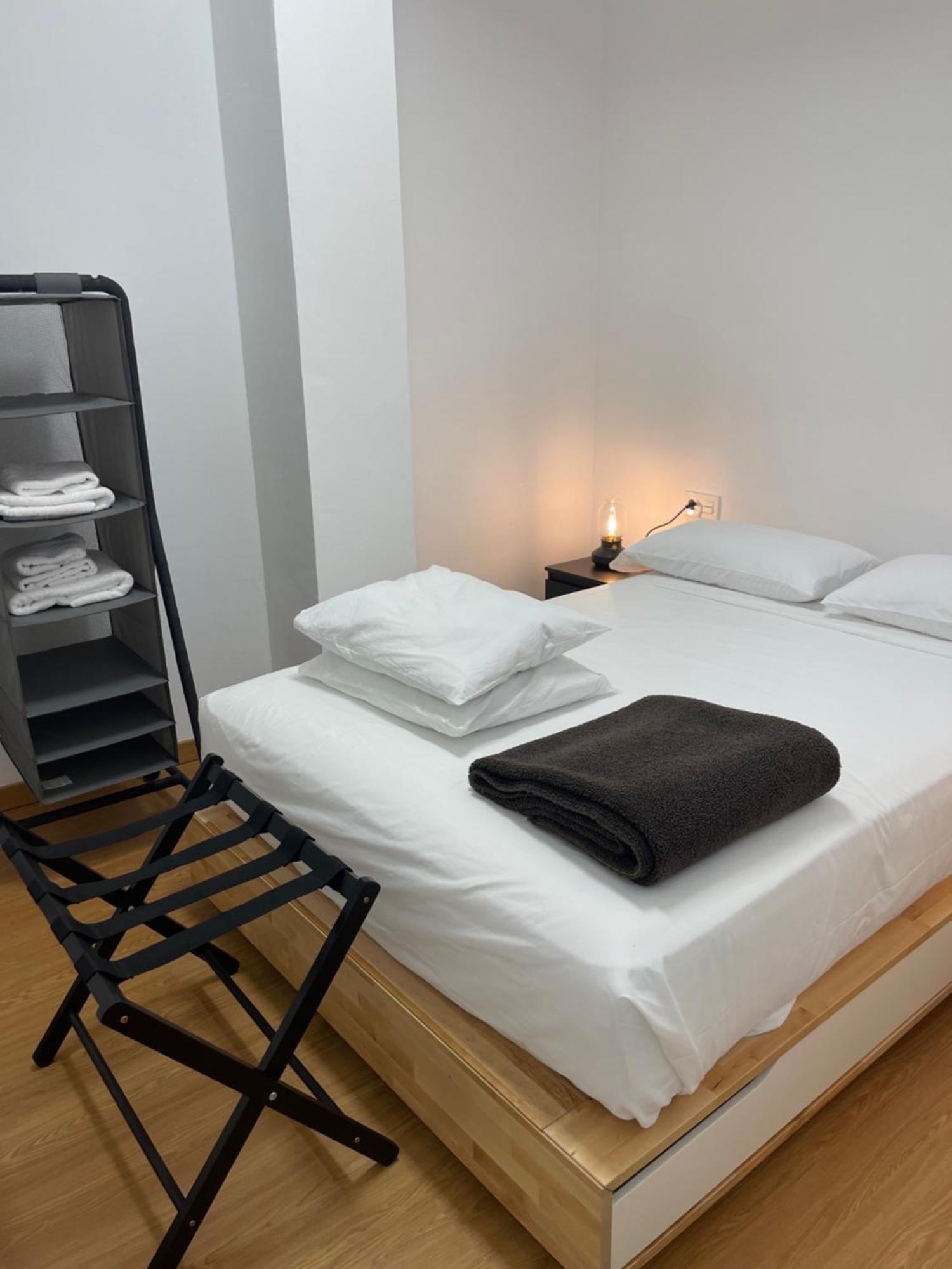 Apartamento Calle Rodrigo De Triana Con Opcion De Parking Sevilla Dış mekan fotoğraf